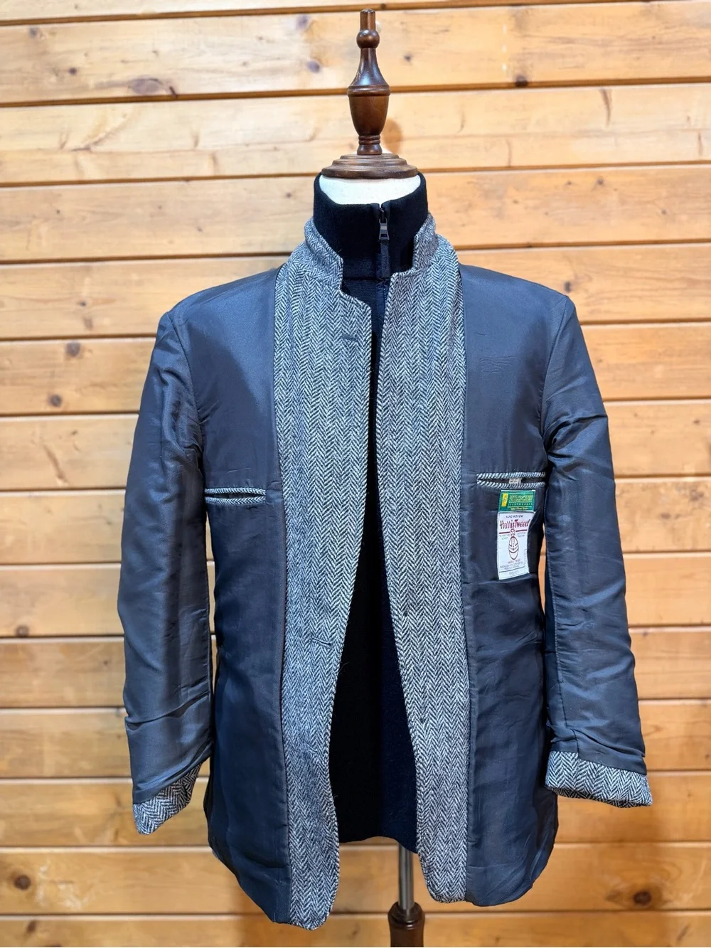 Vintage Pitlochry Harris Tweed Men’s 40 Herringbone Wool Blazer England